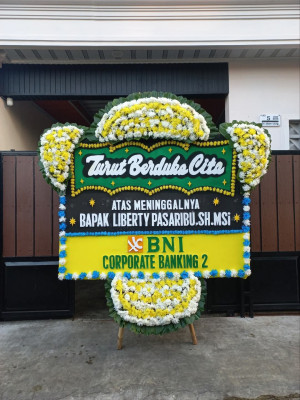 Papan Bunga Duka di Glugur Darat I